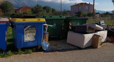 250102 KARAVADOS RUBBISH B__.jpg